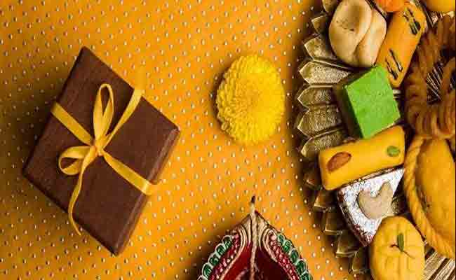 Corporate Gifts For Employees: Diwali Edition 2023